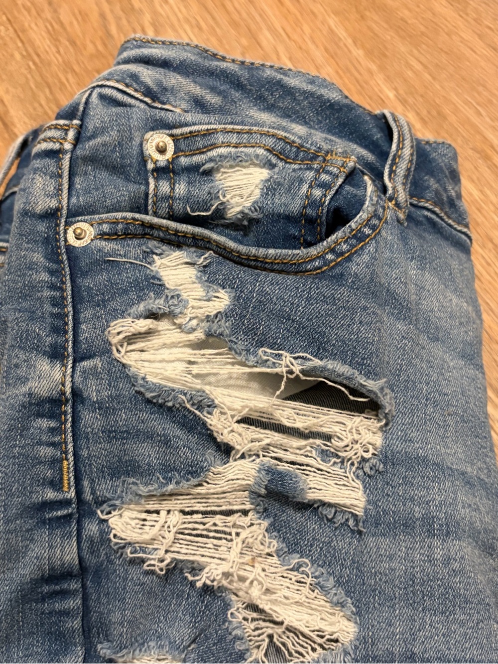 Women’s American Eagle Outfitters Distressed Denim Mini Skirt - Medium Wash - Picture 7 of 7